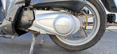 Honda SH 2005 - ảnh 1