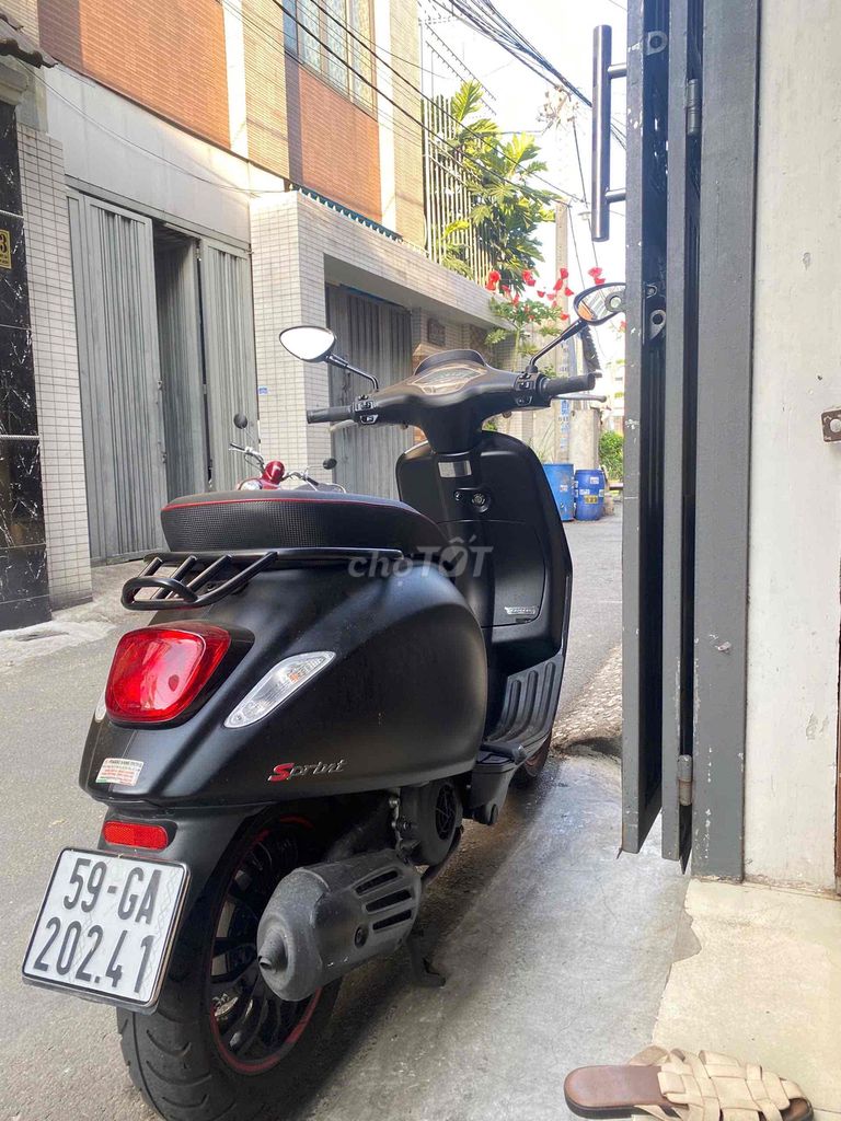 Piaggio Vespa 2024 - ảnh 1
