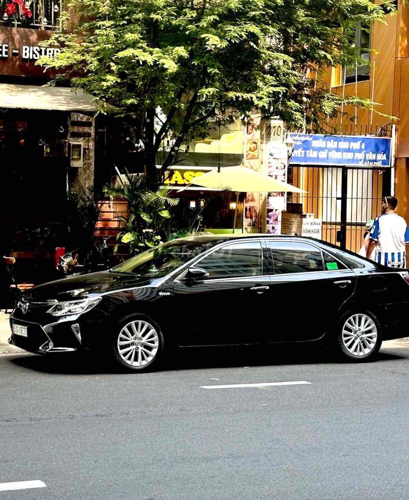 Toyota Camry 2018 - ảnh 1