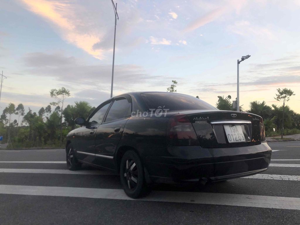 Daewoo Nubira - ảnh 2