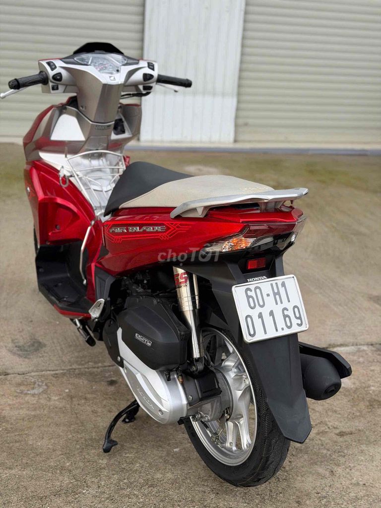 Honda Air Blade 2018 - ảnh 3