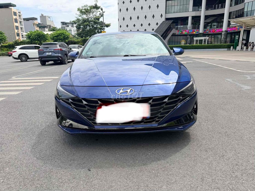 Hyundai Elantra 2023 - ảnh 1