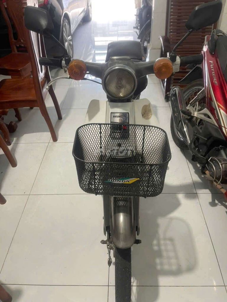Honda Cub 2002 - ảnh 1