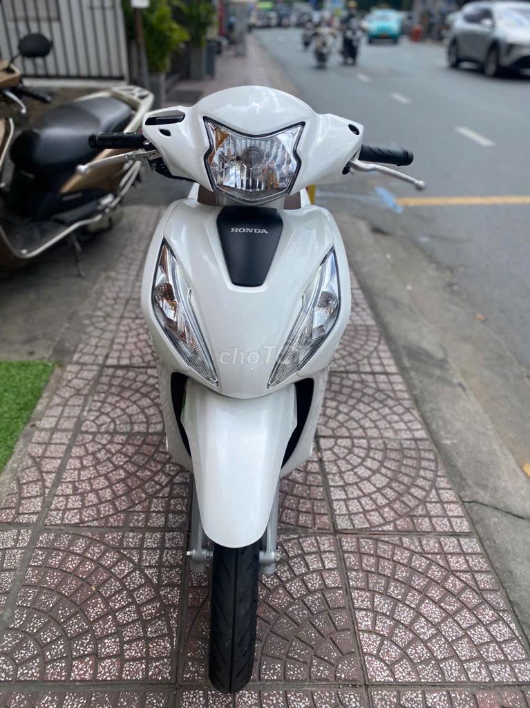 Honda Vision 2024 - ảnh 1