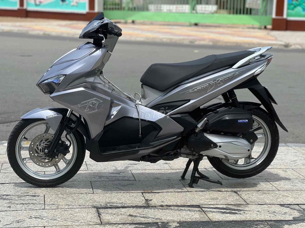 Honda AirBlade 2019 - ảnh 4