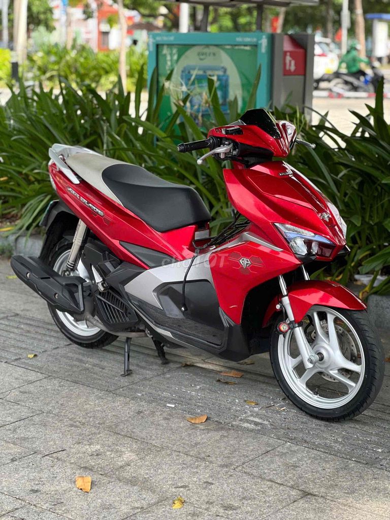 Honda AirBlade 2018 - ảnh 1