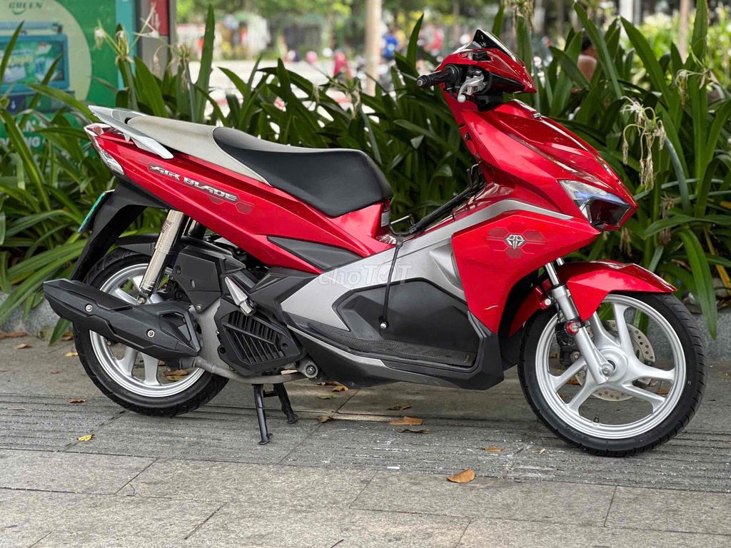 Honda AirBlade 2018 - ảnh 4