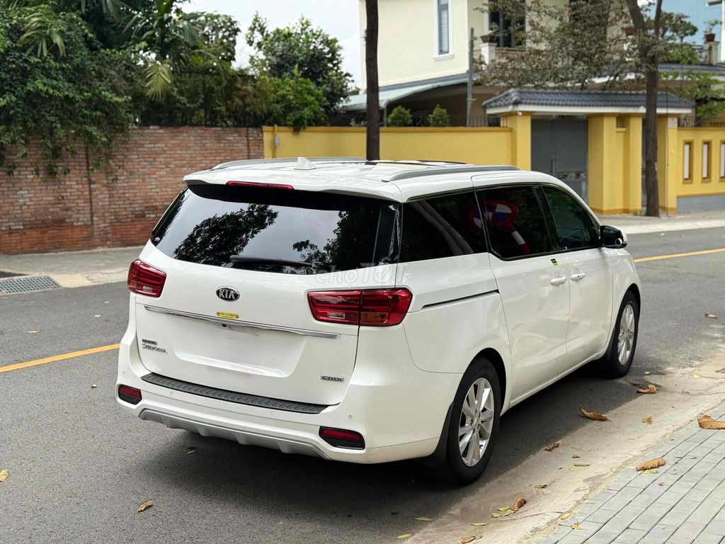 Kia Sedona 2019 - ảnh 4
