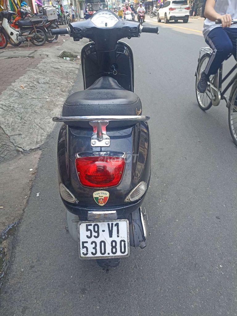 Vespa 2013 - ảnh 3