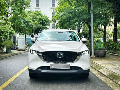 Mazda 2025 - ảnh 1