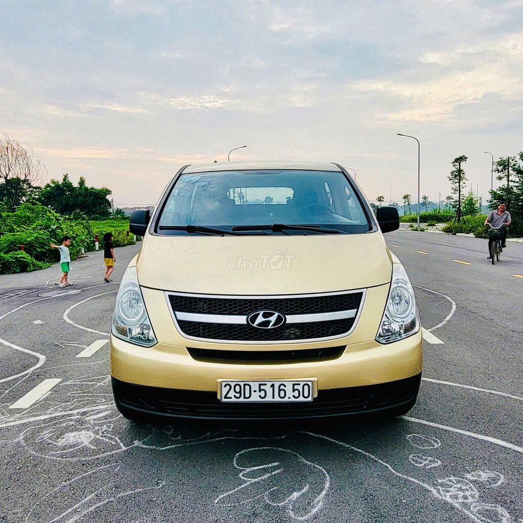 Hyundai Grand Starex 2008 - ảnh 1
