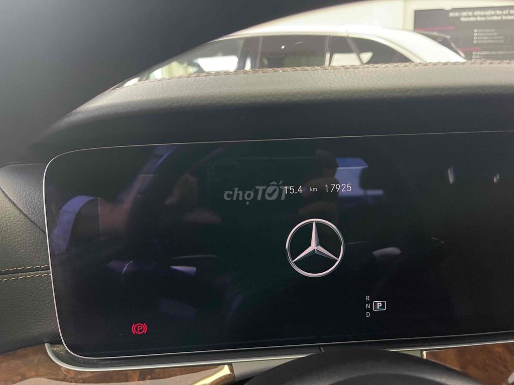Mercedes-Benz - ảnh 4