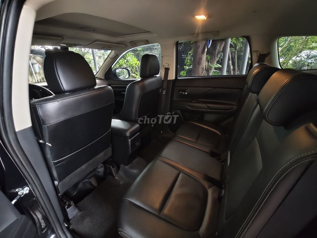 Mitsubishi Outlander 2019 - ảnh 4