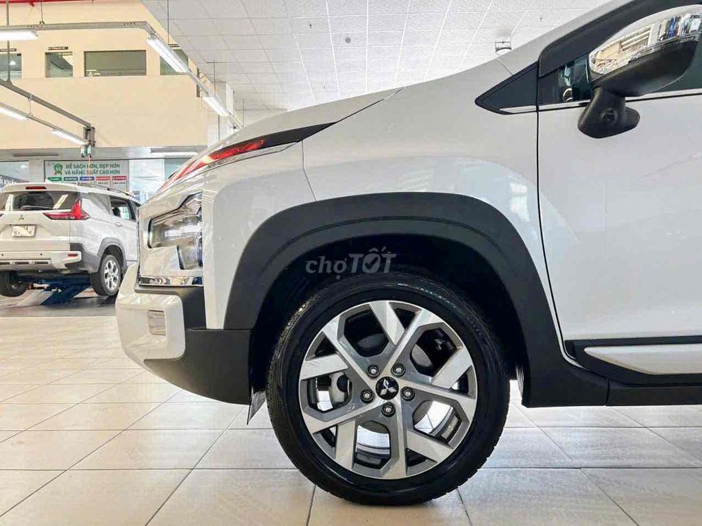 Mitsubishi Xpander Cross 2024 - ảnh 4