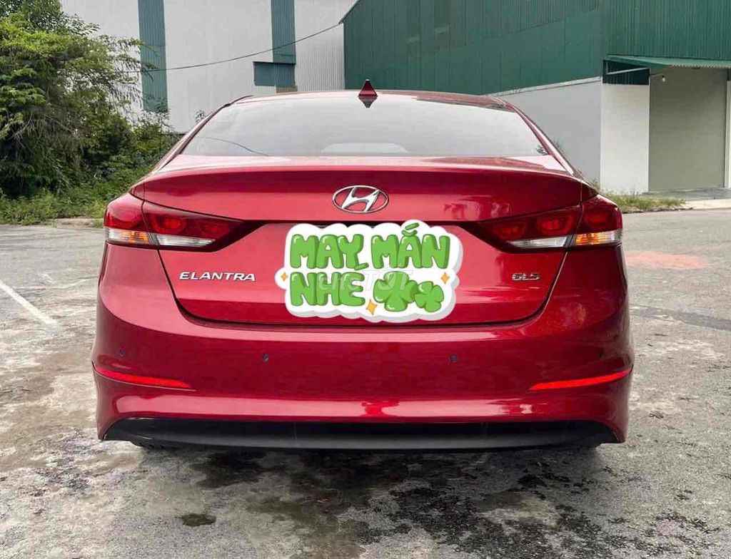 Hyundai Elantra 2019 - ảnh 4