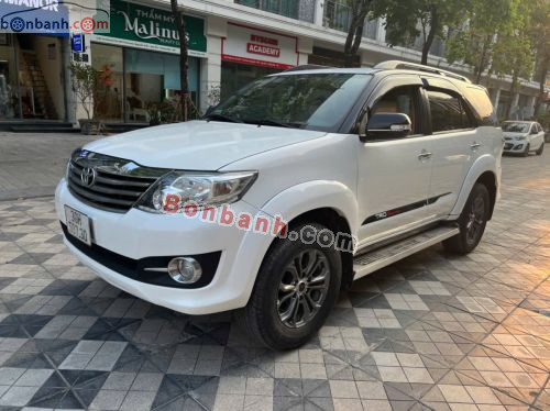 Toyota Fortuner TRD Sportivo 4x2 AT 2015 - ảnh 2