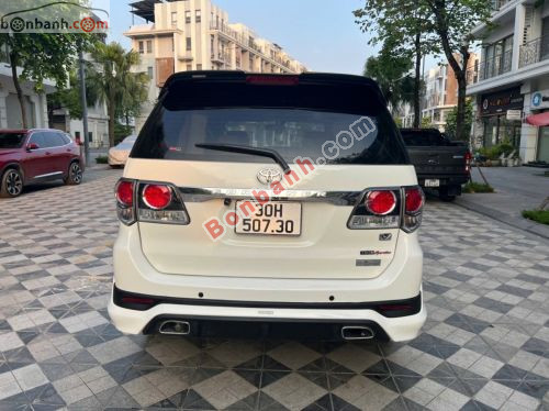 Toyota Fortuner TRD Sportivo 4x2 AT 2015 - ảnh 5