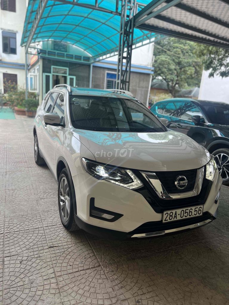 Nissan 2017 - ảnh 1