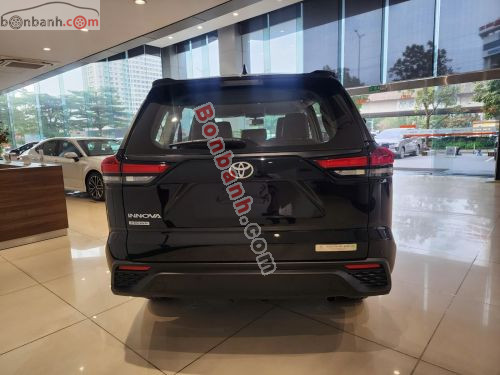 Toyota Innova Cross 2.0G CVT 2026 - ảnh 3