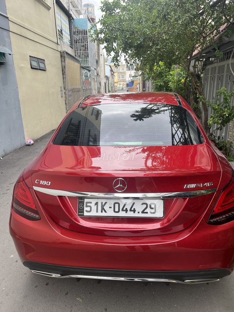 Mercedes-Benz 2021 - ảnh 3