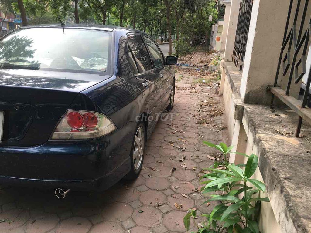 Mitsubishi Lancer 2008 - ảnh 3