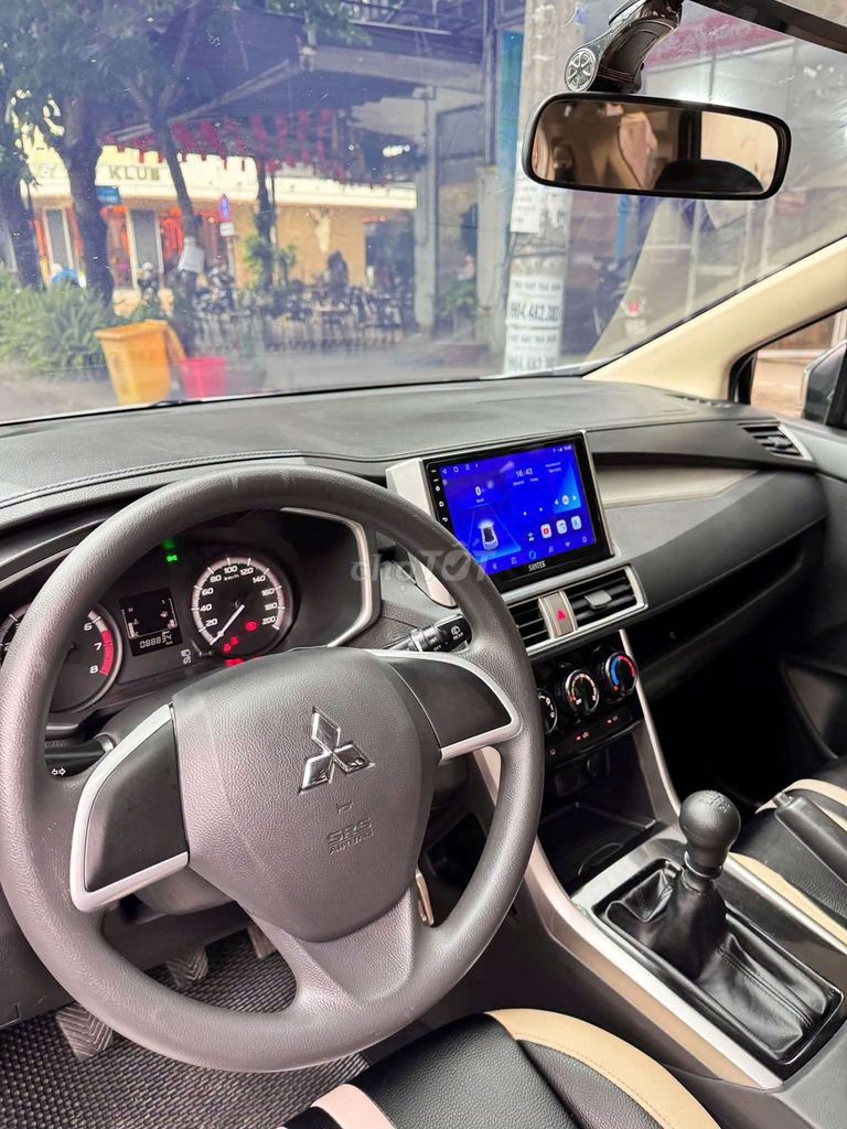 Mitsubishi - ảnh 5