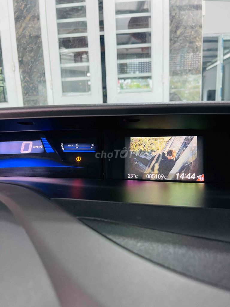 Honda Civic 2012 - ảnh 4