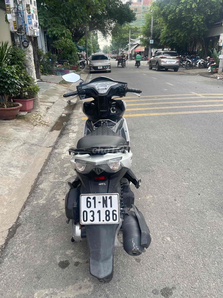 Honda Air Blade 2015 - ảnh 3