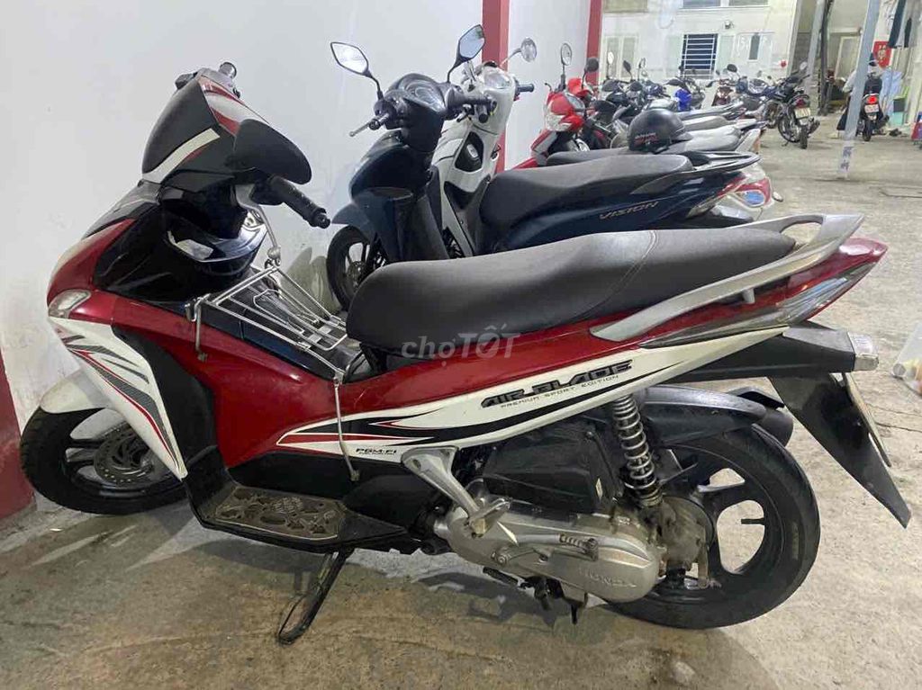 Honda Air Blade 2012 - ảnh 2