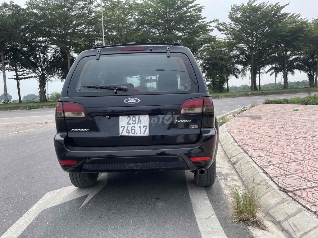 Ford Escape 2009 - ảnh 2