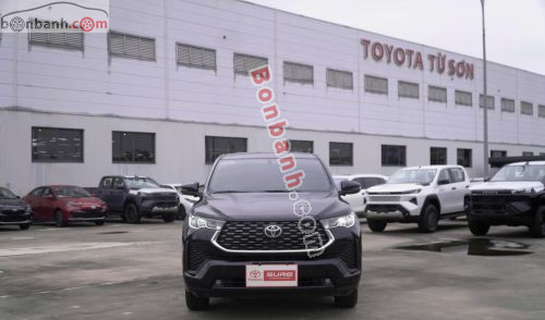 Toyota Innova Cross 2.0V CVT 2025 - ảnh 1
