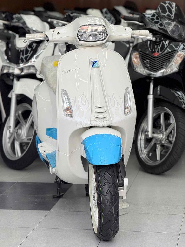 Piaggio - ảnh 1