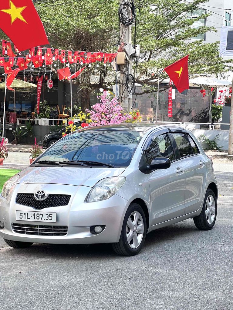 Toyota Yaris 2007 - ảnh 1