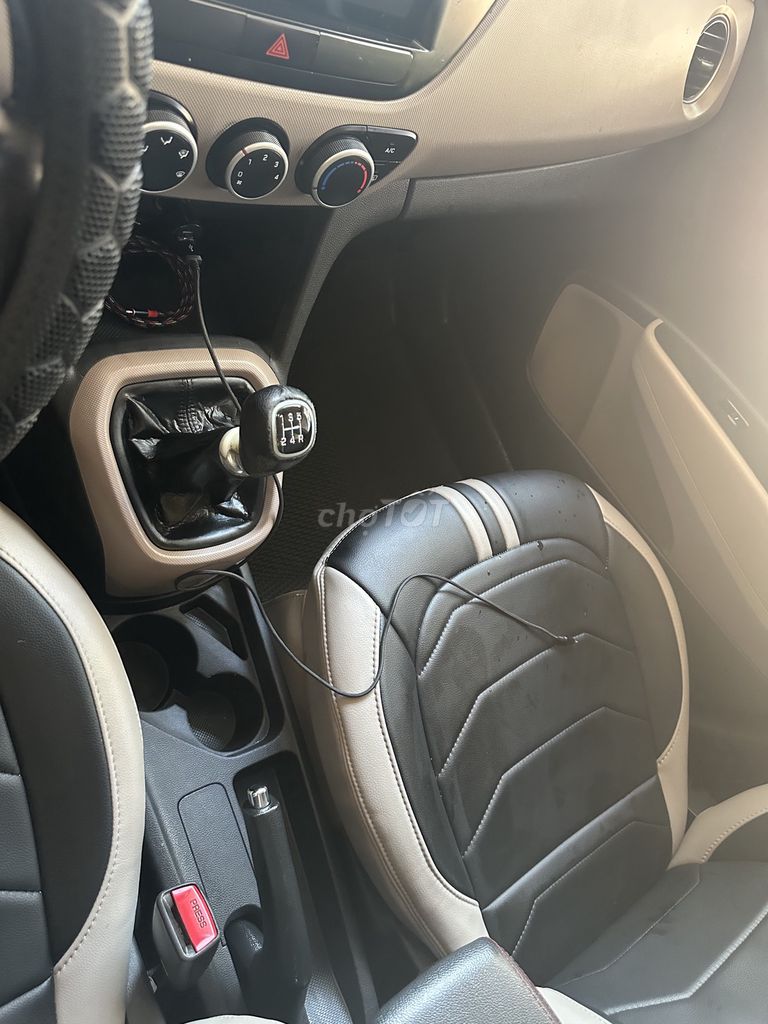Hyundai i10 2016 - ảnh 3