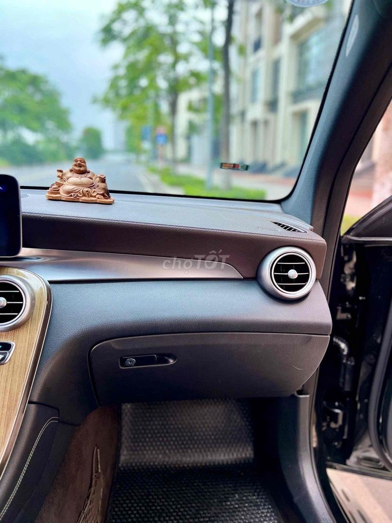 Mercedes-Benz 2017 - ảnh 2
