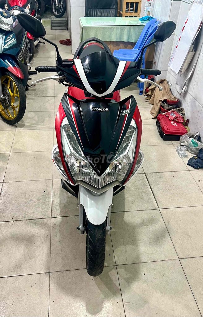 Honda Air Blade 2011 - ảnh 1