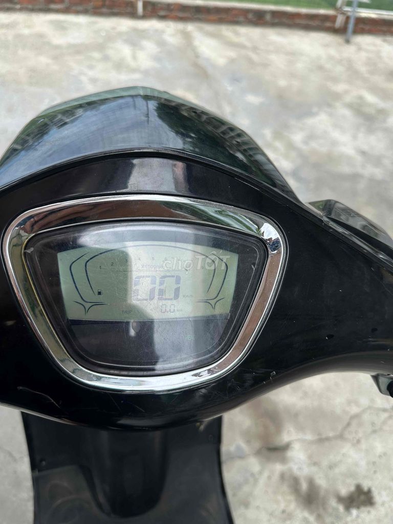 Vespa 2023 - ảnh 3