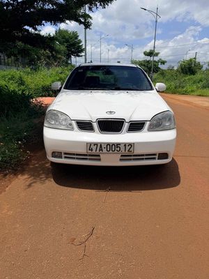 Chevrolet Lacetti 2004 - ảnh 1