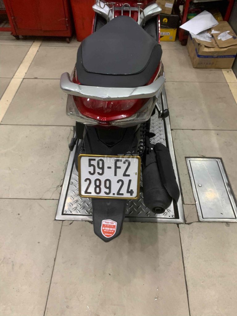 Honda Air Blade 2010 - ảnh 4