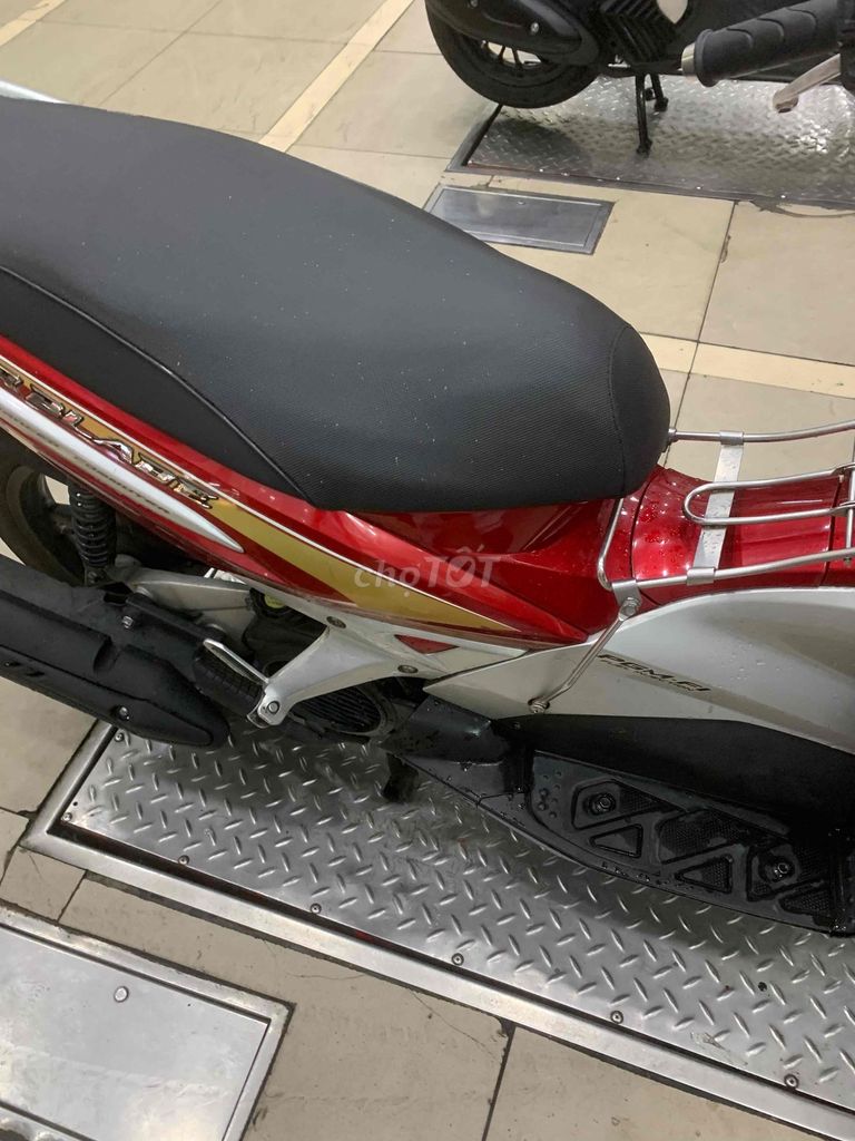 Honda Air Blade 2010 - ảnh 5