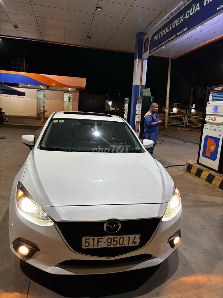 Mazda 3 - ảnh 1