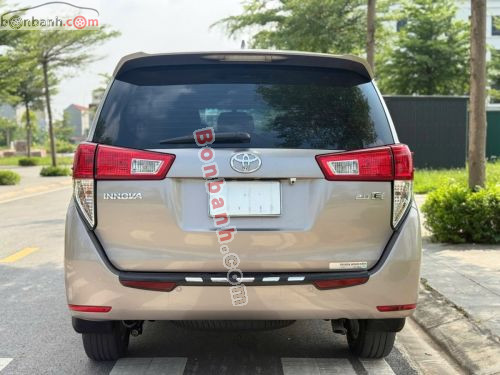 Toyota Innova 2.0E 2018 - ảnh 2