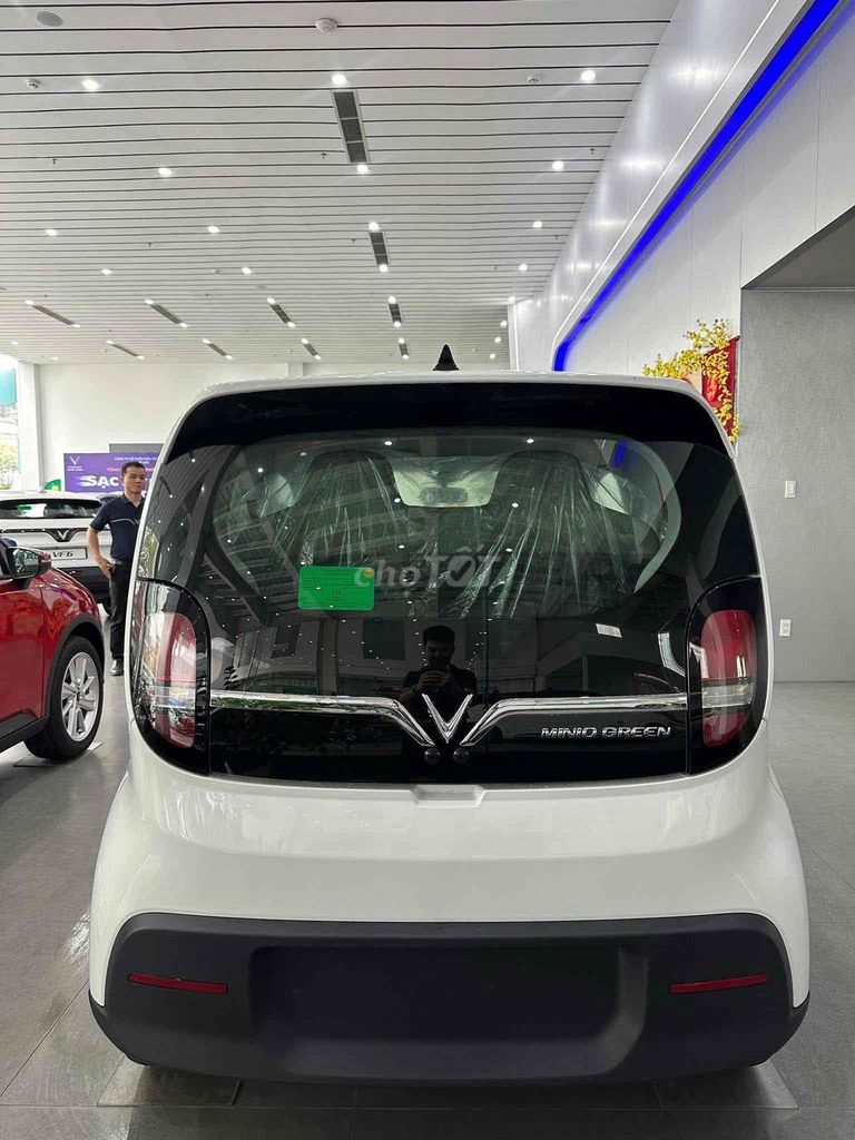 VinFast Minio Green - ảnh 2