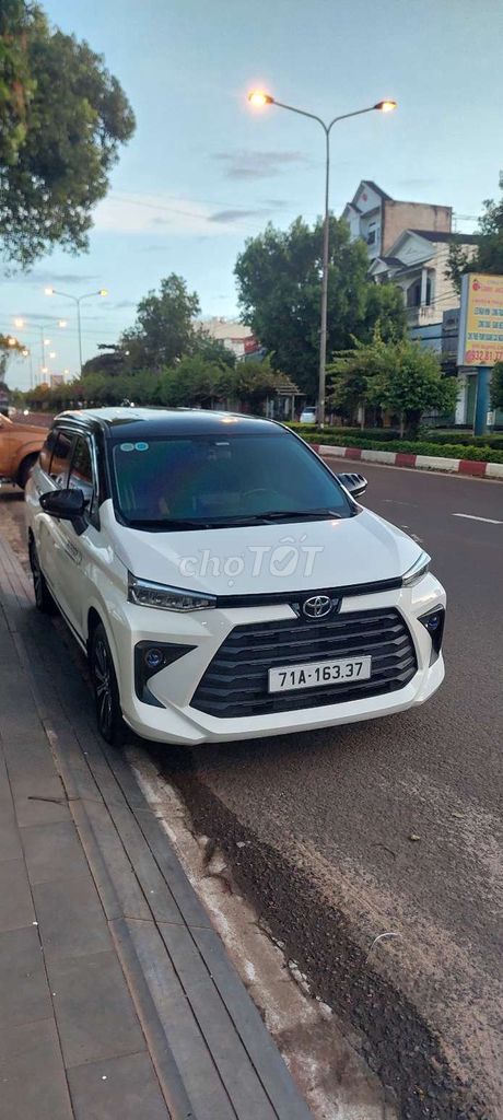 Toyota Avanza Premio 2023 - ảnh 3
