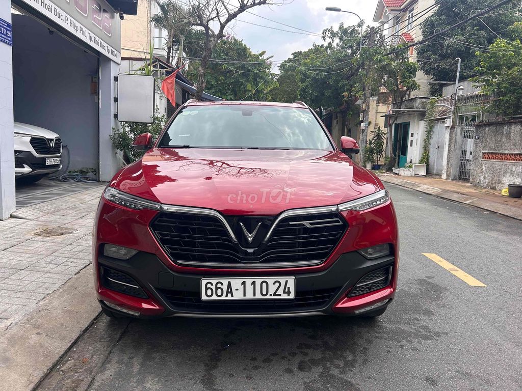 VinFast Lux SA2.0 2019 - ảnh 2