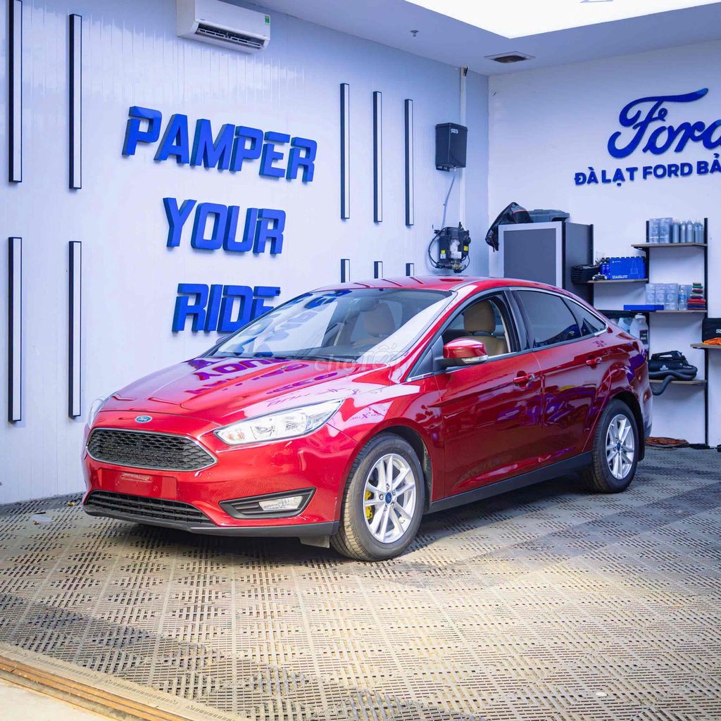 Ford Focus 2019 - ảnh 1
