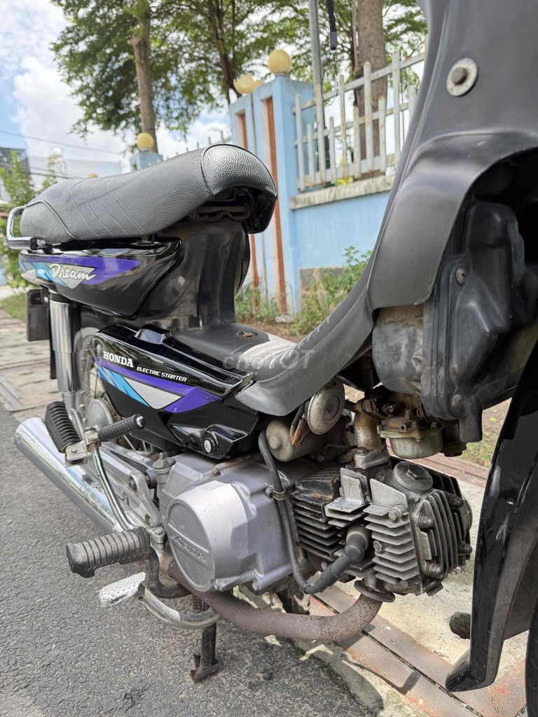 Honda Dream 2000 - ảnh 5