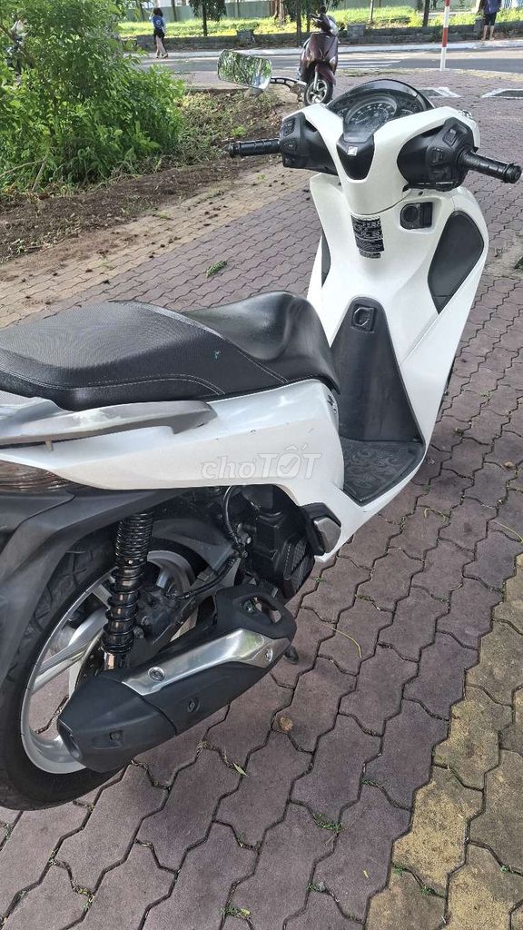 Honda SH 2018 - ảnh 2