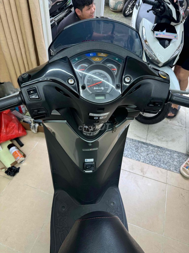 Honda SH 2005 - ảnh 2