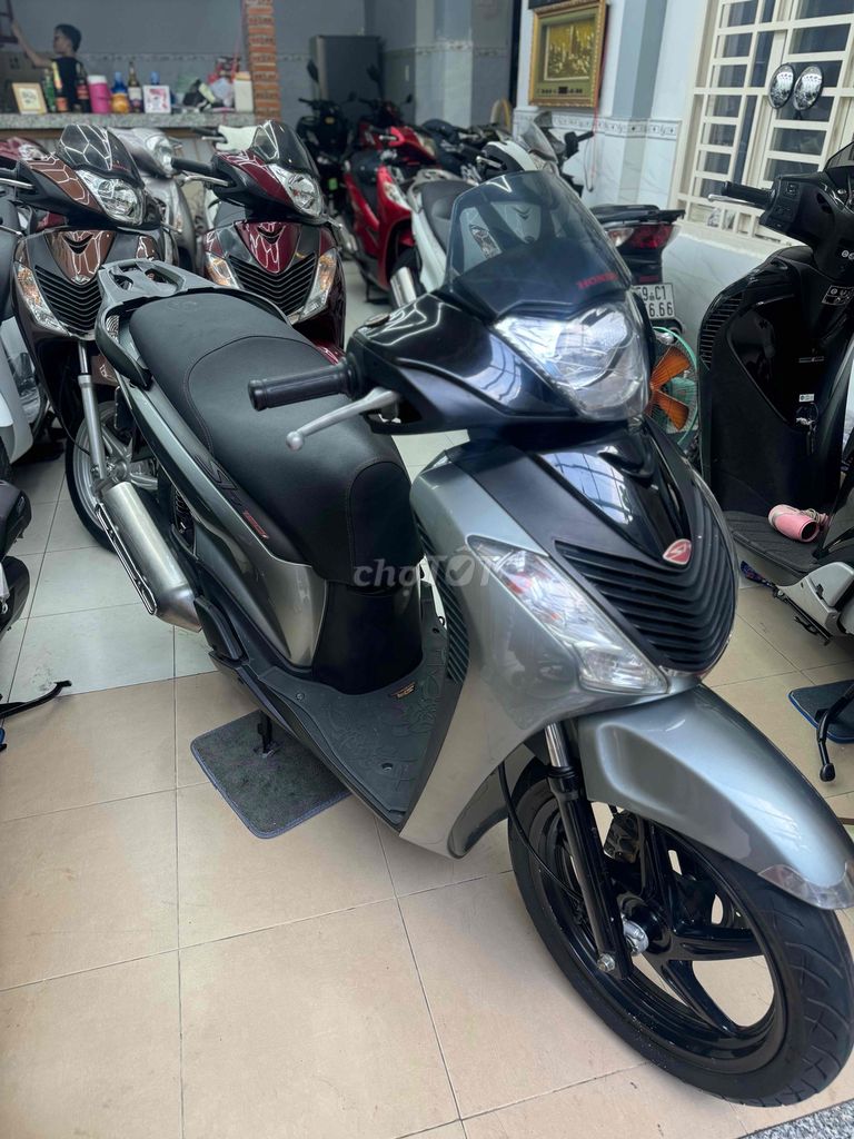 Honda SH 2005 - ảnh 4